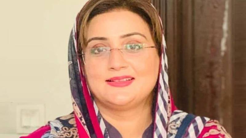 وزیر اطلاعات پنجاب عظمیٰ بخاری آج عمرہ کے لیے سعودی عرب روانہ ہوں گی