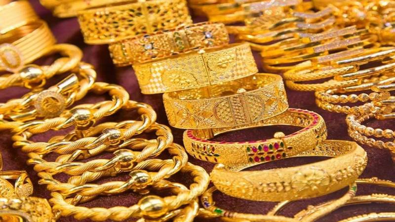 پاکستان میں سونے کی فی تولہ قیمت میں 1400 روپے کا اضافہ