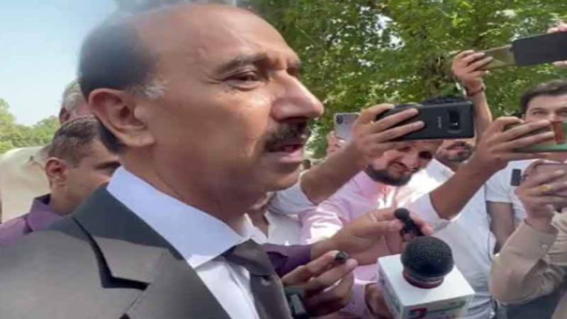 24 نومبر کو قوم باہر نکلے، جعلی حکمرانوں سے جان چھڑائی جا سکتی ہے:شعیب شاہین