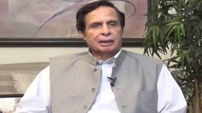 عدالت نے مونس الہٰی کے ریڈ نوٹسز اور پرویز الہٰی کو 28 نومبر کو ذاتی حیثیت میں طلب کرلیا