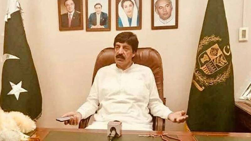 مسلم لیگ ن سے اختلاف ہائی لیول پر چلا گیا ہے، گورنر پنجاب سلیم حیدر