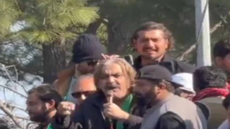 عمران خان کے حکم تک ہم نے واپس نہیں جانا، وزیراعلیٰ کے پی