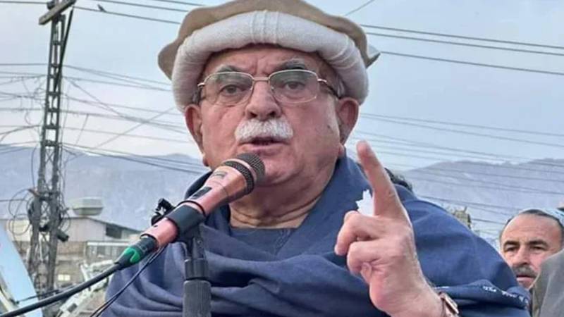  محمود خان اچکزئی کا پی ٹی آئی کے بانی کی ضمانت پر رہائی کی حمایت