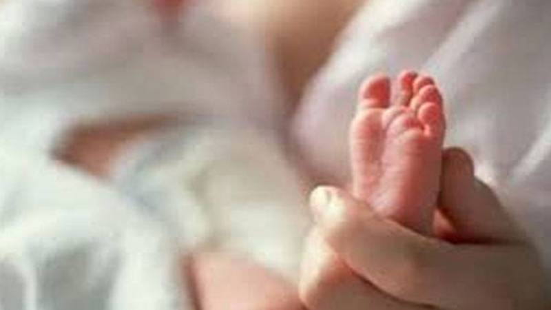 حافظ آباد: ماں نے 2 سال کی بیٹی کو قتل کر دیا