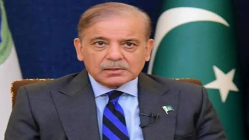 وزیرِ اعظم شہباز شریف کی مہنگائی کی شرح میں کمی پر قوم کو مبارکباد