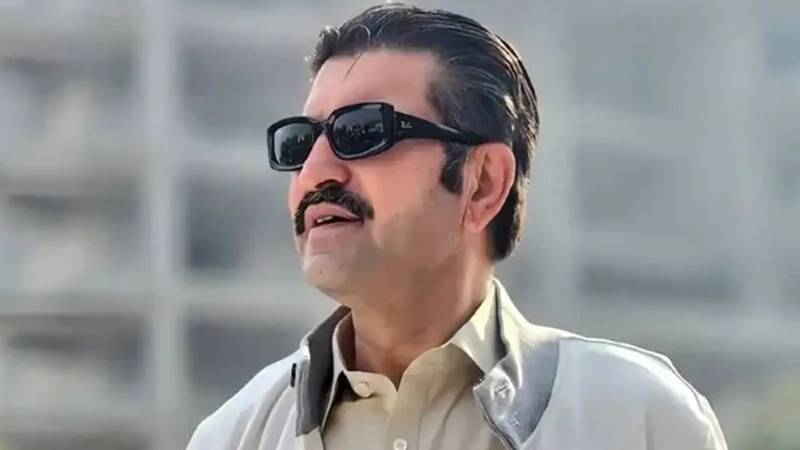 علی امین گنڈاپور آخری وقت تک بشریٰ بی بی کے ساتھ کھڑے رہے، شیر افضل مروت