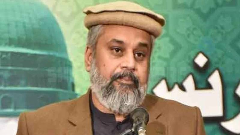 وزیر دفاع کی تقریر کے الفاظ ان کا ساتھ نہیں دے رہے تھے، حامد رضا