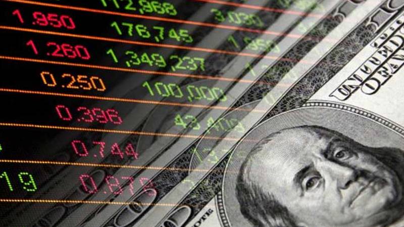 پاکستان اسٹاک مارکیٹ 1 لاکھ 13 ہزار پوائنٹس کی سطح عبور، ڈالر مزید سستا