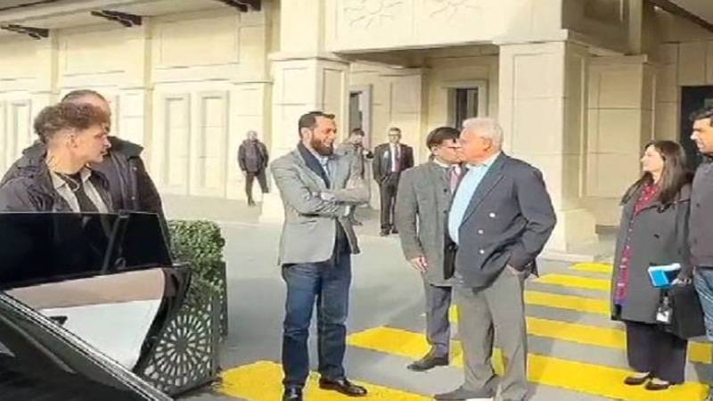 عطاءاللہ تارڑ 3 روزہ دورے پر استنبول پہنچ گئے