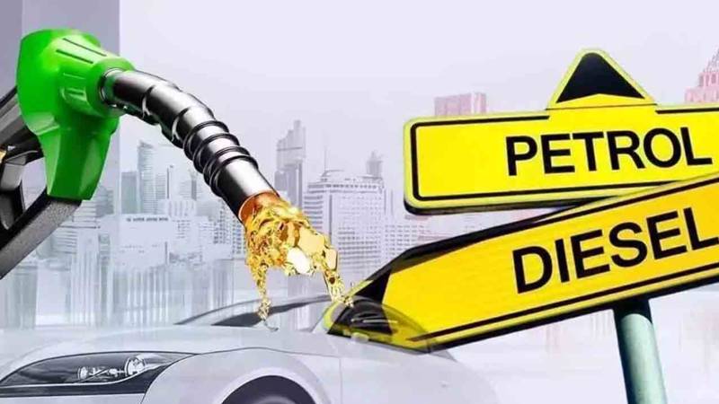 پٹرولیم مصنوعات کی قیمتوں میں کمی کا امکان، ڈیزل 3 روپے سستا ہونے کی توقع