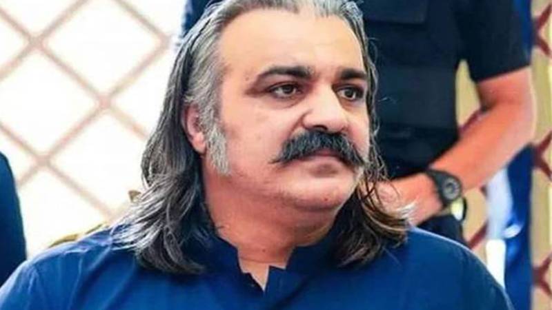 پشاور ہائیکورٹ نے وزیراعلیٰ خیبر پختونخوا علی امین گنڈاپور کی ایک ماہ کی حفاظتی ضمانت منظور کرلی۔