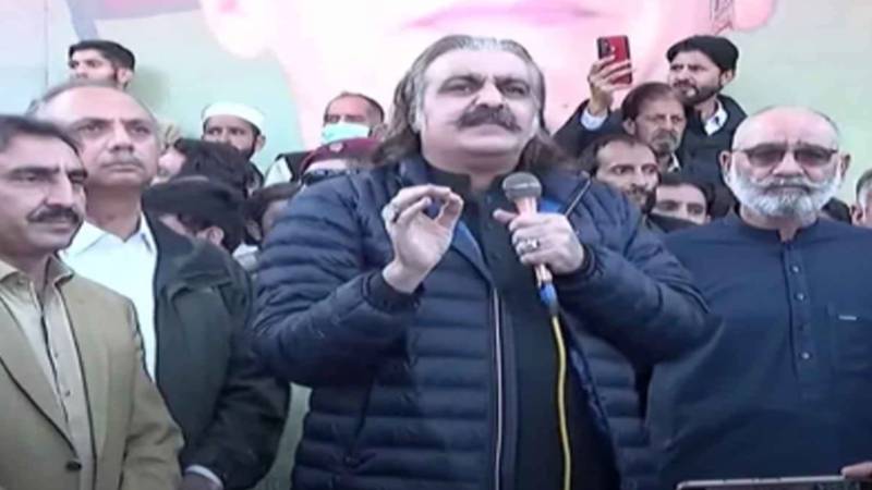 اسلام آباد کی عدالت نے وزیراعلیٰ خیبرپختونخوا علی امین گنڈاپور کے ناقابل ضمانت وارنٹ گرفتاری برقرار رکھے