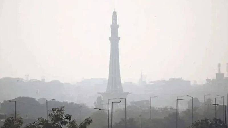 لاہور میں فضائی آلودگی کی شدت میں اضافہ، ایئر کوالٹی انڈیکس 334 تک پہنچ گیا