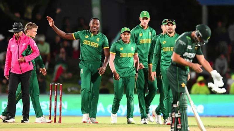 جنوبی افریقہ نے پاکستان کے خلاف دوسرے ون ڈے میں ٹاس جیت کر بولنگ کا فیصلہ کیا