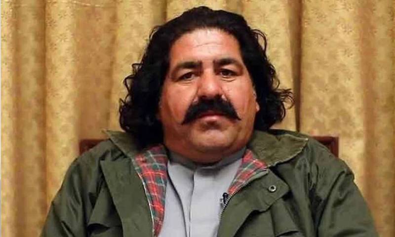 جیل میں نظر بند، سابق ایم این اے علی وزیر پر سکھر میں مقدمہ درج