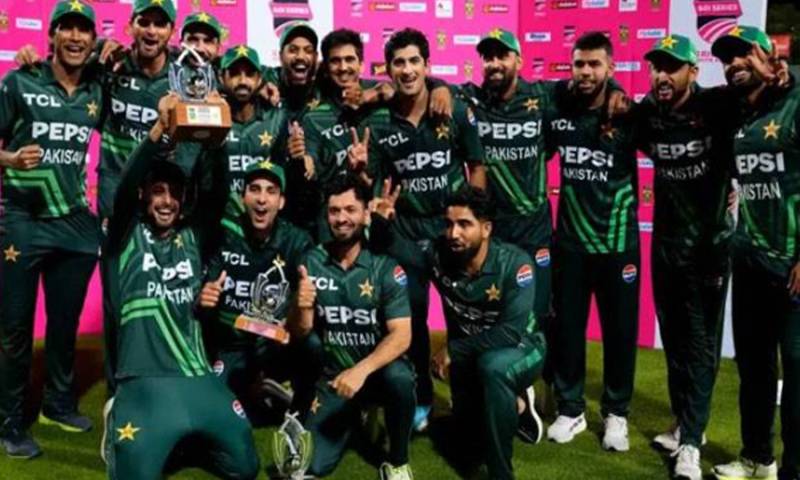 پاکستان کرکٹ ٹیم نے جنوبی افریقہ کو ہوم گراؤنڈ پر کلین سویپ کرکے تاریخ رقم کردی