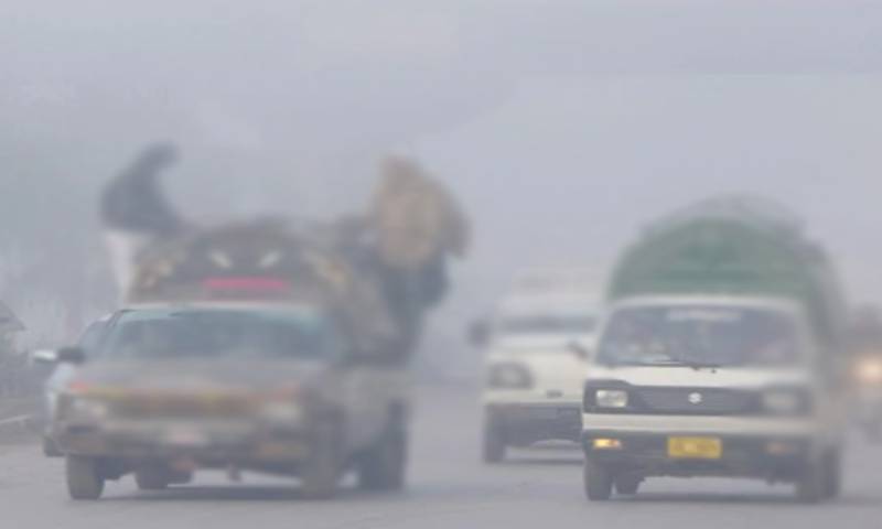 ملک میں سردی کی شدت، زیارت میں درجہ حرارت منفی 7 ڈگری تک پہنچ گیا