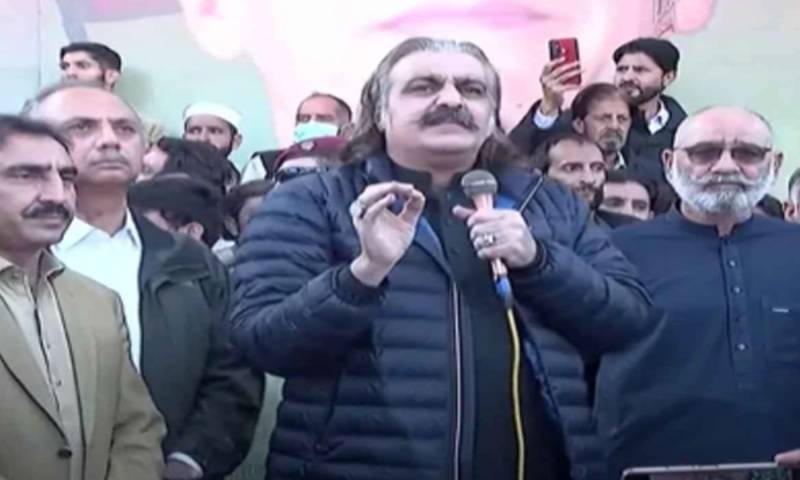 رم میں غیر قانونی ہتھیاروں کا مسئلہ، یہ دہشتگردی نہیں بلکہ باہمی تنازع ہے: گنڈاپور