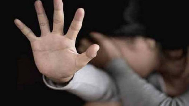 مزنگ میں خاتون کی درخواست پر بیٹی کے ساتھ زیادتی کا مقدمہ درج، ملزم گرفتار