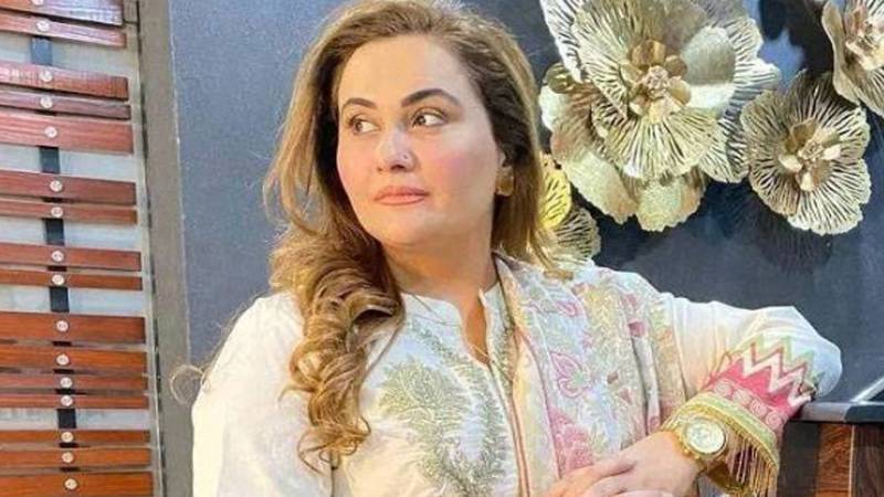 اداکارہ نرگس نے شوہر کو تشدد کیس میں معاف کر دیا