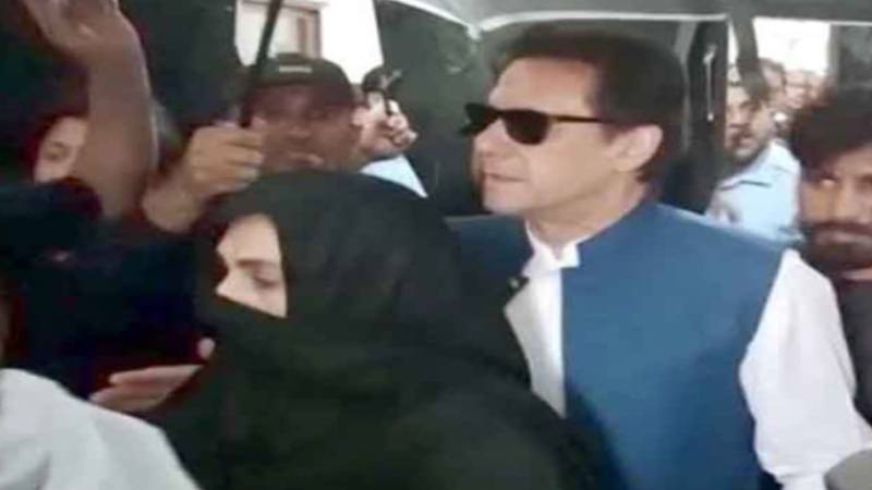عمران خان، بشری بی بی کے توشہ خانہ ٹو کیس میں جرح مکمل نہ ہو سکی، سماعت 6 جنوری تک ملتوی