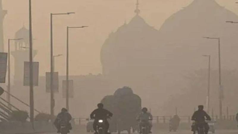 فضائی آلودگی میں اضافہ: لاہور پاکستان کے آلودہ ترین شہر کے طور پر سامنے آیا