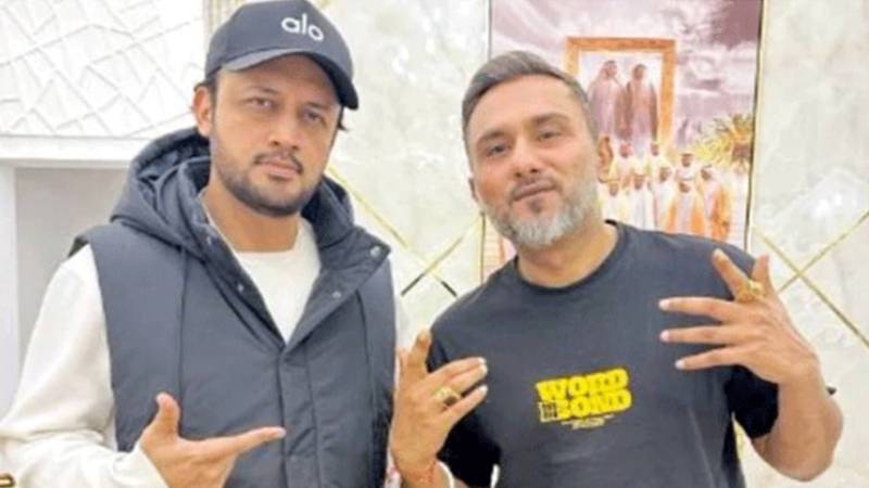 ہنی سنگھ نے عاطف اسلم کو اپنا 