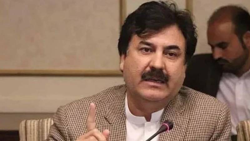 حکومت این آر او کی سیاست چھوڑ دے، یہ کوئی نہیں مانگ رہا: شوکت یوسفزئی