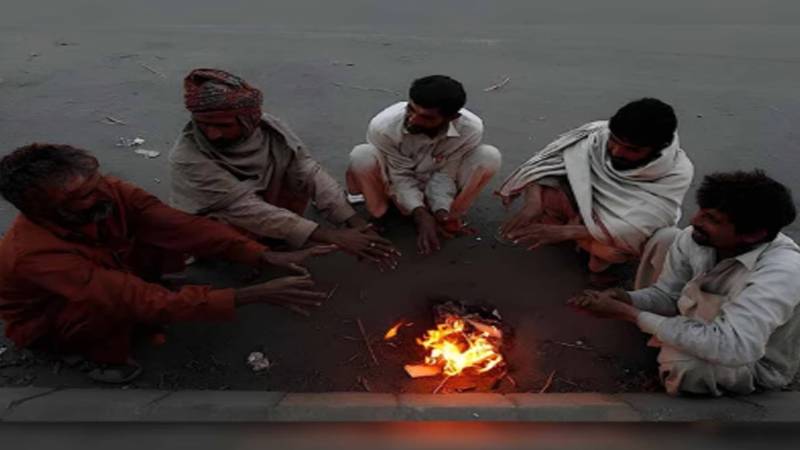 کراچی میں سردی کی شدت برقرار، آئندہ 24 گھنٹوں میں خشک موسم کی پیش گوئی