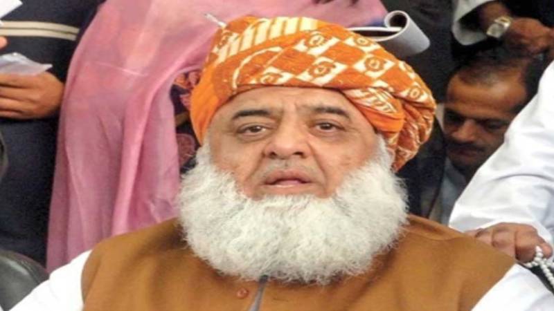 سیاستدانوں کو جیل میں نہيں ہونا چاہیے، دھاندلی سے پاک انتخابات کی ضرورت ہے:مولانا فضل الرحمان