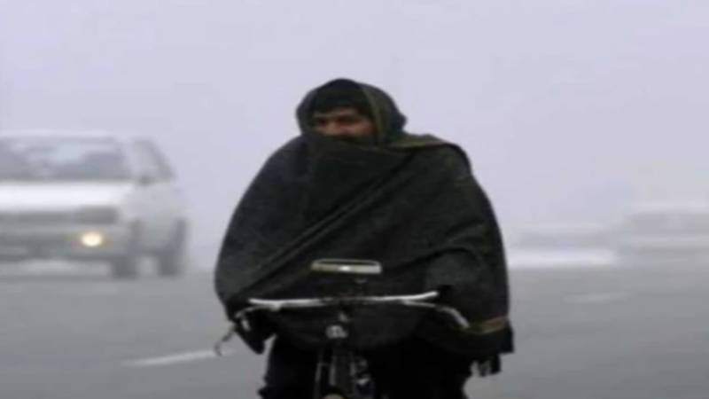 بادل برسانے والا سسٹم پاکستان سے نکلنے کے بعد موسم خشک ہونے کی توقع