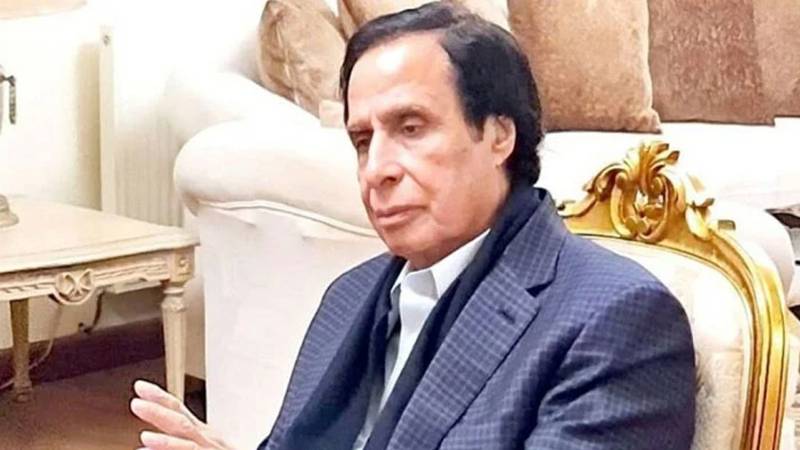 پرویز الہٰی پر میرٹ کے برعکس بھرتیوں کے مقدمے میں فرد جرم عائد نہ ہو سکی