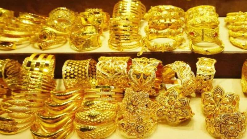 پاکستان میں سونے کی قیمت میں 4,250 روپے کا اضافہ
