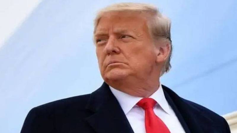 ڈونلڈ ٹرمپ نے ٹرانس جینڈرز کے فوج میں ملازمت پر پابندی عائد کر دی