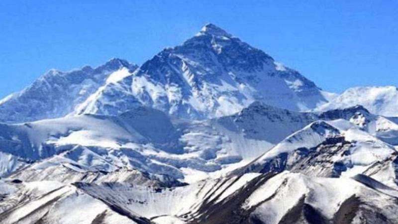 سائنسدانوں کا دعویٰ: ماؤنٹ ایورسٹ سے بھی بلند 2 زیر زمین پہاڑ موجود ہیں