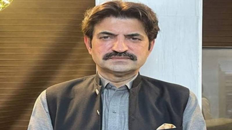 سپریم کورٹ میں لڑائی کا کیس: شیر افضل مروت کے خلاف فیصلہ محفوظ