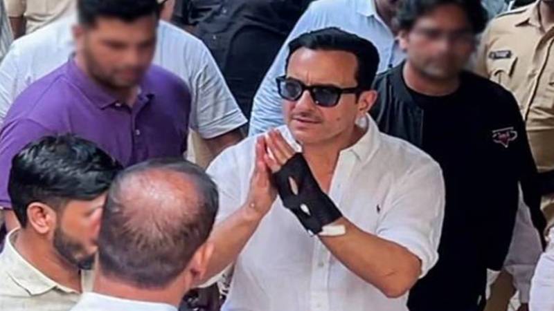 سیف علی خان حملہ کیس: فنگر پرنٹس مشتبہ شخص سے میل نہیں کھاتے