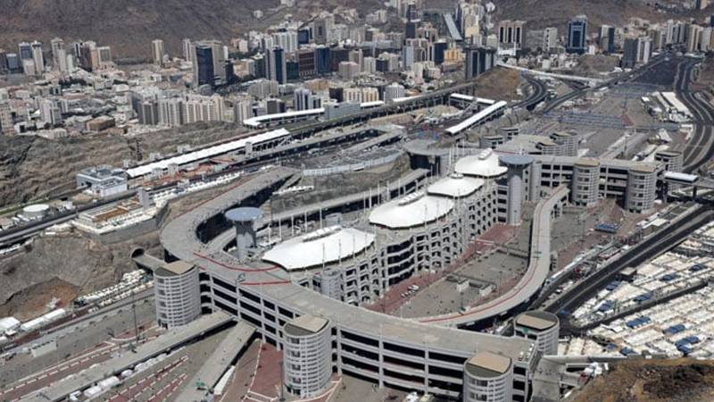 سعودی عرب نے مکہ و مدینہ میں غیرملکی سرمایہ کاری کی اجازت دے دی۔