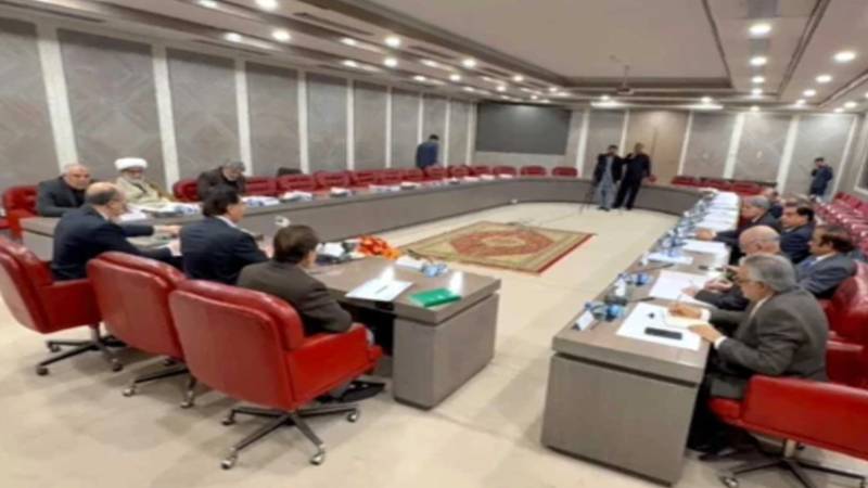 پی ٹی آئی سے مذاکرات کے لیے قائم کمیٹی کا مستقبل غیر یقینی، اسپیکر اور حکومت میں اختلافات برقرار