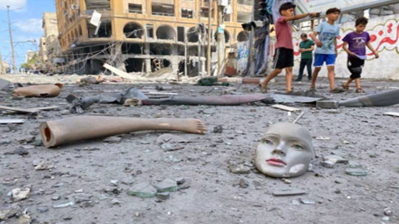 غزہ: اسرائیلی فضائی حملے میں 10 فلسطینی شہید، قیدیوں کا تبادلہ جاری