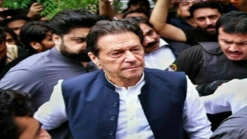 اسلام آباد ہائیکورٹ نے عمران خان کو جیل سہولتیں فراہم کرنے کی ہدایت، وکیل مطمئن