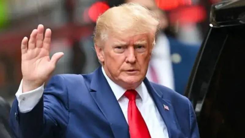 ٹرمپ کا اضافی ٹیرف پر کینیڈا اور میکسیکو سے رابطہ، عالمی مارکیٹس متاثر