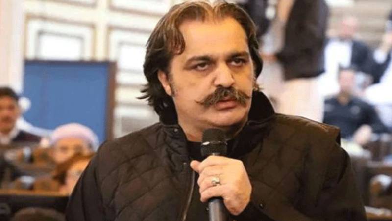 وزیراعلیٰ خیبرپختونخوا علی امین گنڈاپور کا ویلنٹائن ڈے منفرد انداز میں منانے کا اعلان