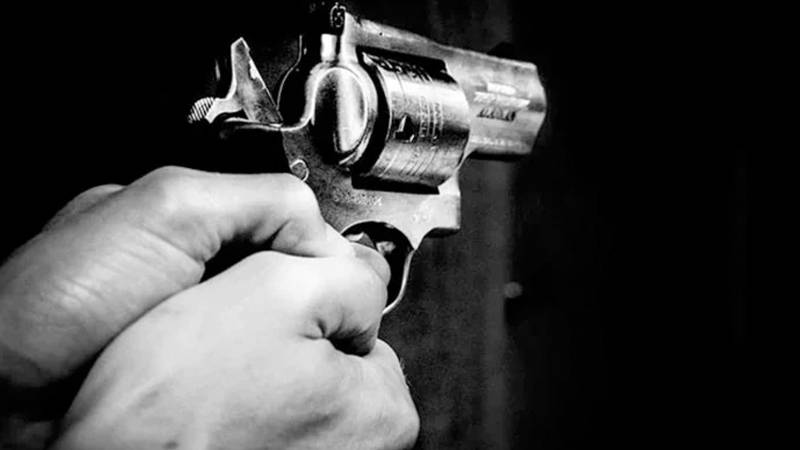 کراچی: سولجر بازار میں ڈاکوؤں کی فائرنگ سے شہری جاں بحق، ایک ڈاکو ہلاک