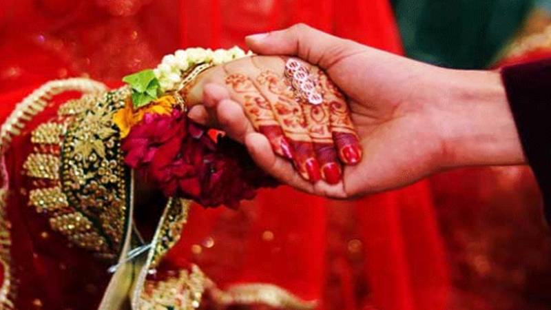 پنجاب کابینہ نے کم عمری کی شادیوں کے تدارک کے لیے بل مؤخر کر دیا