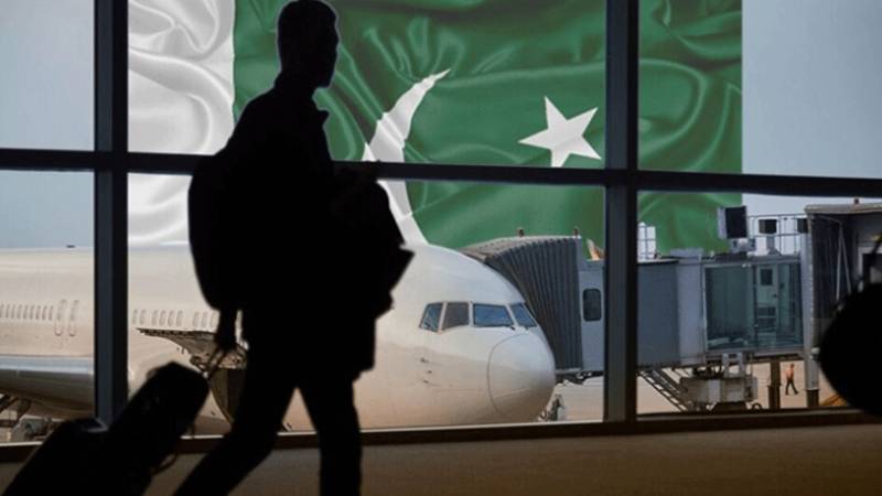 حکومت پاکستان کا بیرون ملک ملازمت کے خواہشمند افراد کے لیے 10 لاکھ روپے تک قرض دینے کا فیصلہ