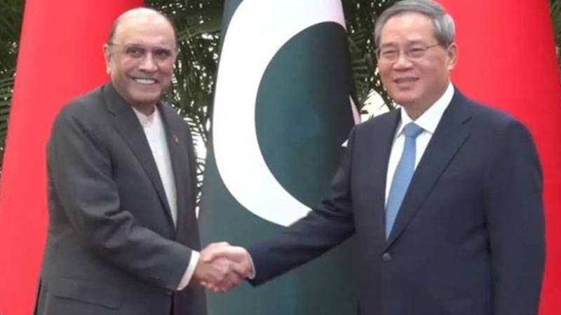 صدر زرداری کی چین کے وزیراعظم سے ملاقات، دو طرفہ تعلقات مضبوط کرنے کا عزم