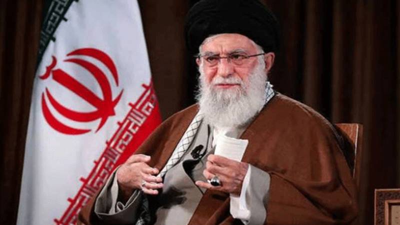 امریکی پابندیاں: ایرانی سپریم لیڈر کا سخت ردعمل، مذاکرات پر انتباہ