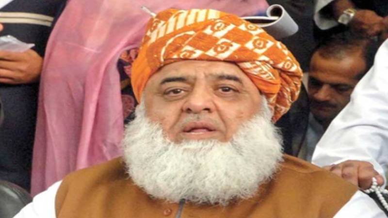 اسلام آباد: قادیانیت سے تائب ہوکر اسلام قبول کرنیوالی بچی کی تصنیف کی تقریب رونمائی