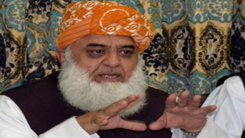 قانون کی بالادستی کے لیے وکلاء اور بار ایسوسی ایشنز کے ساتھ ہیں:مولانا فضل الرحمان